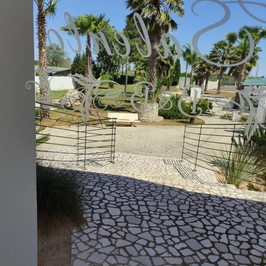 Tenuta I Giardini Del Salento Acomodação com café da manhã Veglie Exterior foto